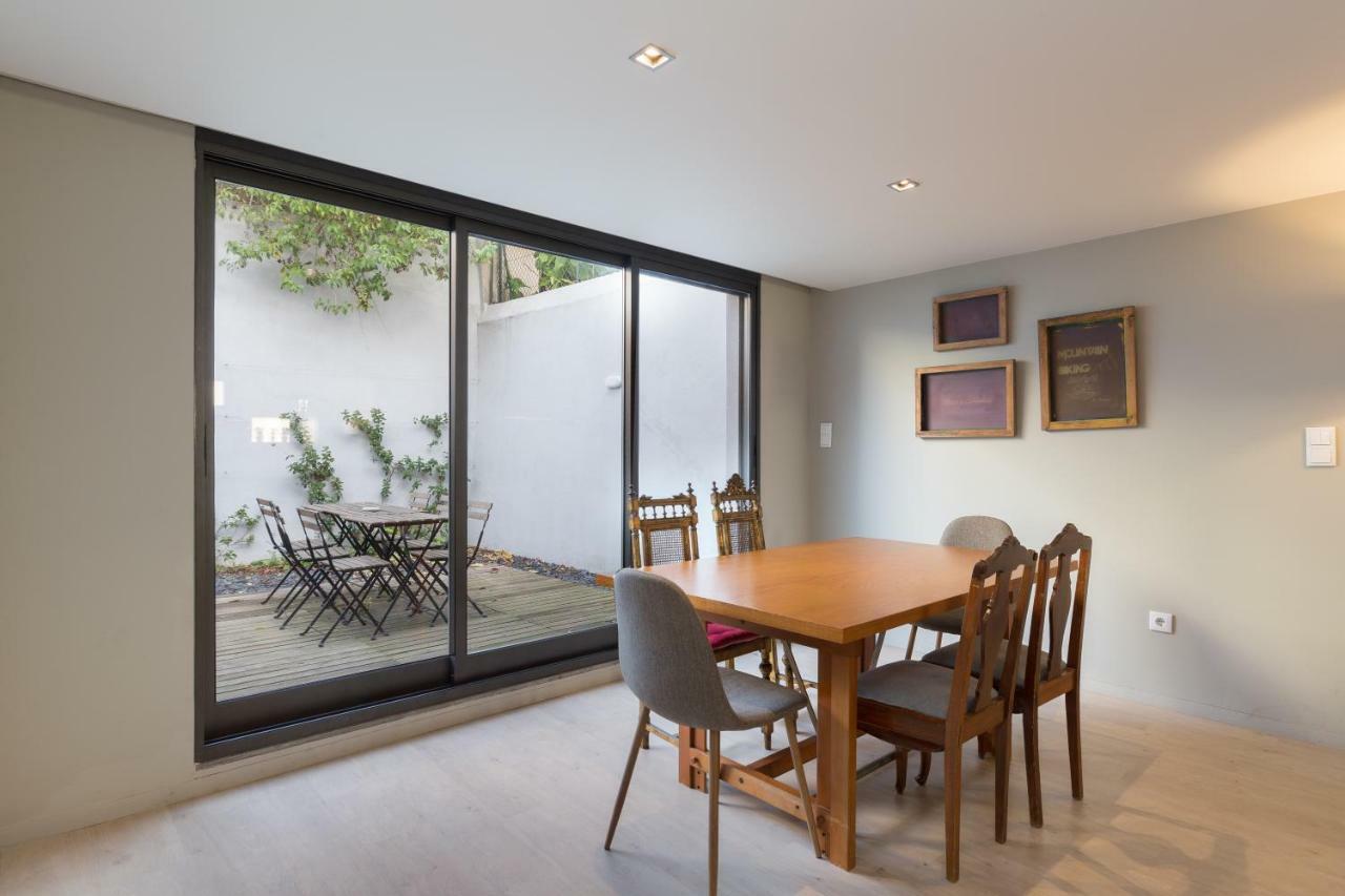 By Pcale Apartment *